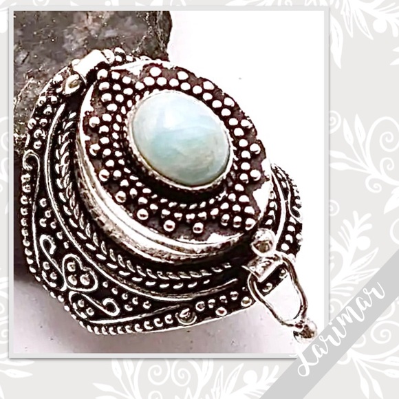 Larimar Eclectic Silver Artisan Poison Ring, Size 9 (Pale Turquoise Blue) - Picture 2 of 3